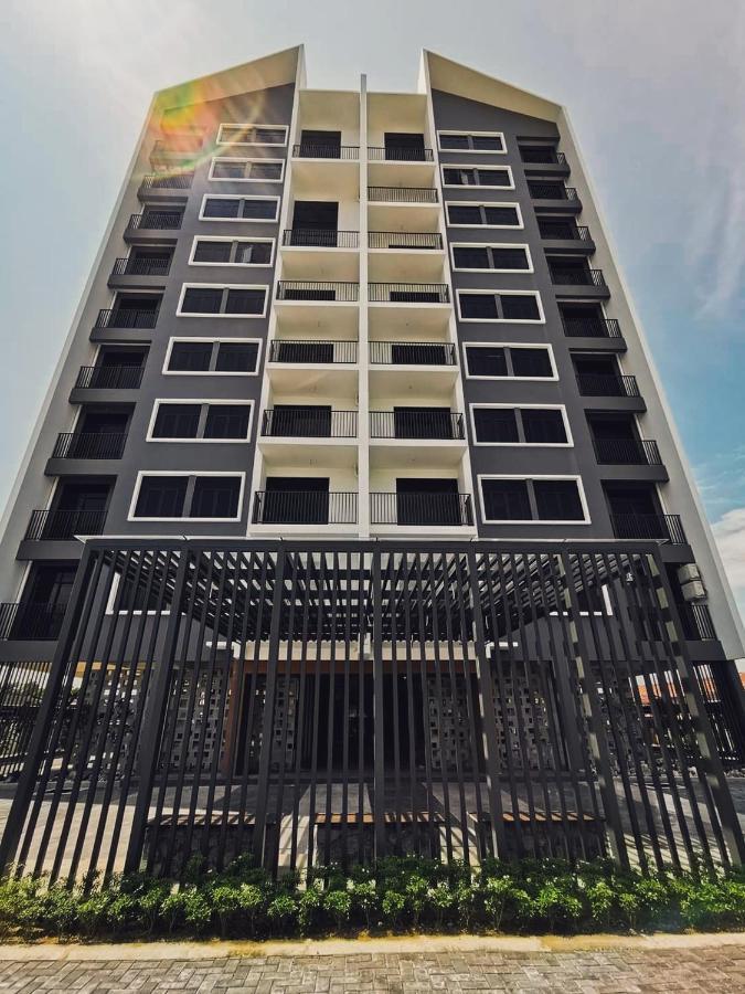 Condo 2-10 Imperio Professional Suite 阿罗士打 外观 照片